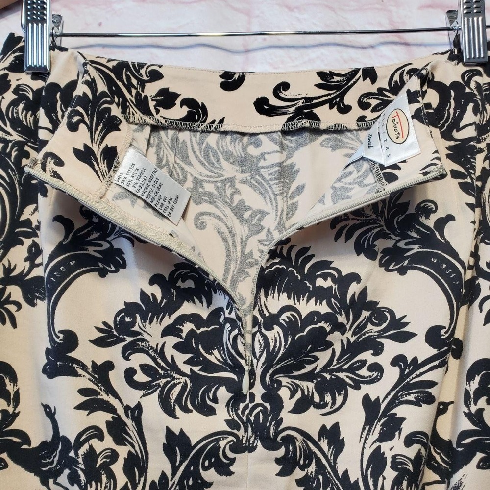 Talbots Petites Gothic Baroque Damask Print Beige Midi Pencil Skirt‎ Womens 8P - Picture 4 of 9
